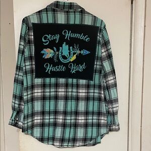 No Boundaries Green and Black Plaid Women's Button Down Shirt